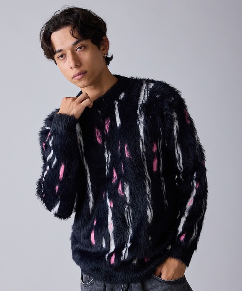 Theater code（シアターコード）の「【80%OFF】Mid-weight Jacquard-woven Shaggy Knit / ミドルゲージ ジャガード織り シャギーニット（ニット/セーター・メンズ・ブラック/ピンク・M/L）」の4枚目の写真
