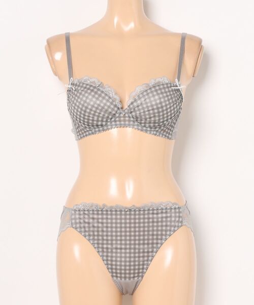 セール】【ほど良いボリューム＆谷間】谷間メイクレースノン