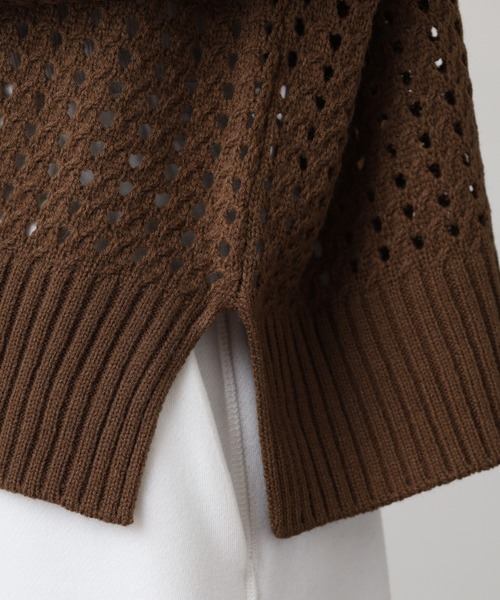 OMNES（オムネス）の「アクリルウール針抜き編み シアー ビッグシルエット ニットプルオーバー（ニット/セーター・レディース・モカ/アイボリー・FREE）」の17枚目の写真