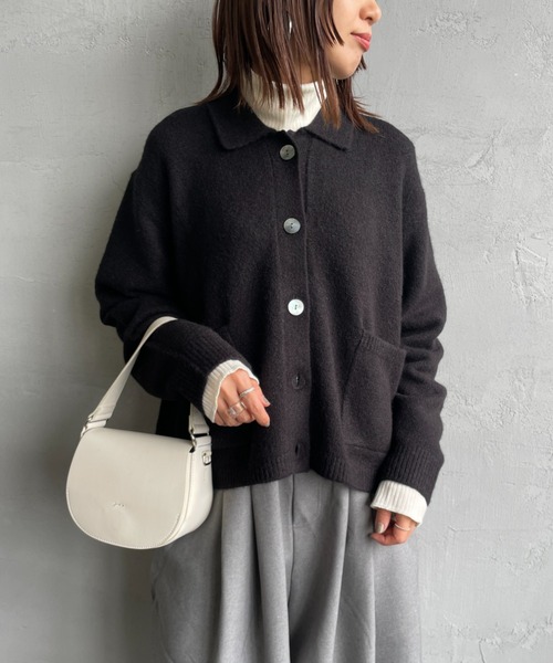 mizuiroind（ミズイロインド）の「[mizuiro ind/ミズイロインド] ショート丈 襟付きニットカーディガン（カーディガン/ボレロ・レディース・ブラック/ダークグレー・F）」の7枚目の写真