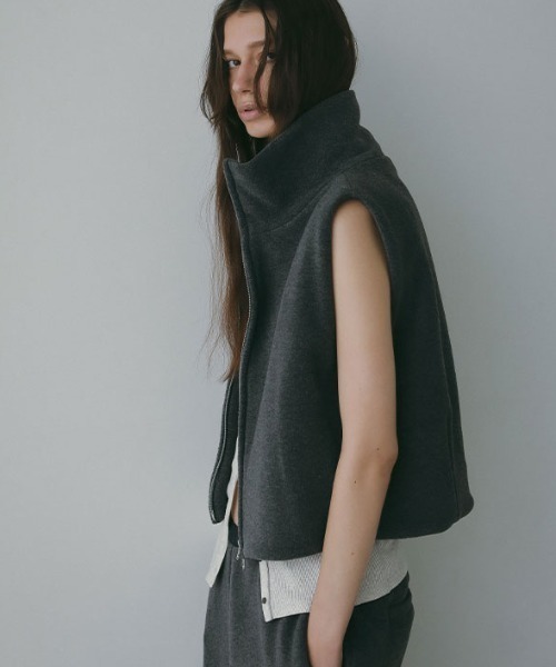 ETRETOKYO 2025aw コンパクトフリースベスト 新品タグ付 入手困難 コンパクトフリースベスト（ベスト）｜ETRE TOKYO（エトレトウキョウ