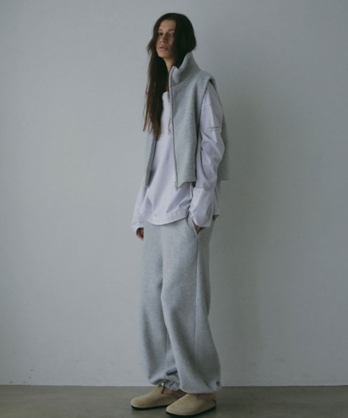 コンパクトフリースベスト（ベスト）｜ETRE TOKYO（エトレトウキョウ