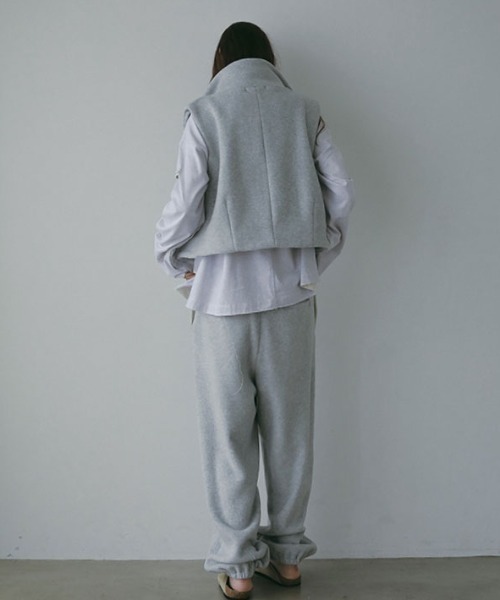 コンパクトフリースベスト（ベスト）｜ETRE TOKYO（エトレトウキョウ