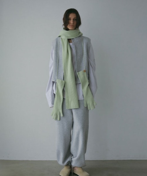 コンパクトフリースベスト（ベスト）｜ETRE TOKYO（エトレトウキョウ