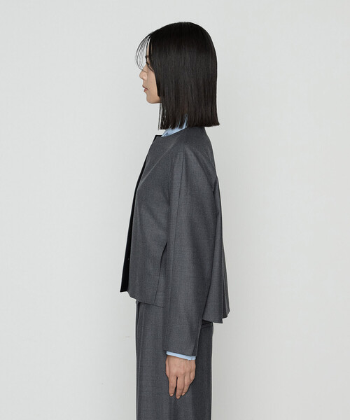 K.T KIYOKO TAKASE(キヨコタカセ)の「【セットアップ対応】ストレッチフラノノーカラージャケット(セットアップ・レディース・トップグレー/ブラック/ベージュ系その他・9号/7号)」の15枚目の写真