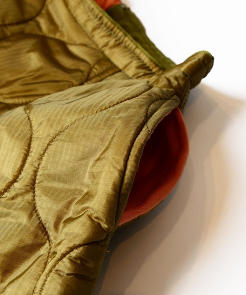 HOLIDAY（ホリデイ）の「MILITARY QUILTING VOLUME FLARE SKIRT ミリタリーキルティングボリュームフレアスカート（スカート・レディース・ネイビー/カーキ・1/0）」の5枚目の写真