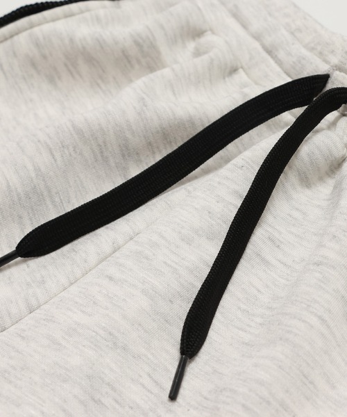 JAM & LINK（ジャムアンドリンク）の「ドライスウェット パイピング ワイドパンツ（スウェットパンツ・キッズ・ブラック/オートミール/ブラウン・100cm/110cm/120cm/130cm/140cm/150cm/160cm）」の19枚目の写真
