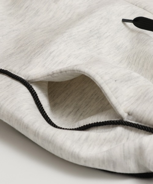 JAM & LINK（ジャムアンドリンク）の「ドライスウェット パイピング ワイドパンツ（スウェットパンツ・キッズ・ブラック/オートミール/ブラウン・100cm/110cm/120cm/130cm/140cm/150cm/160cm）」の20枚目の写真