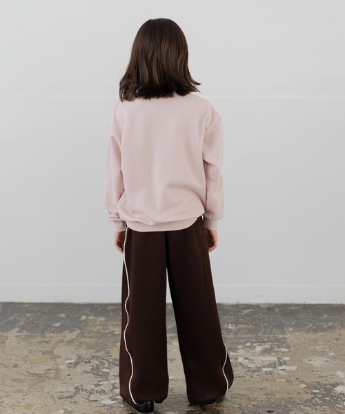 JAM & LINK（ジャムアンドリンク）の「ドライスウェット パイピング ワイドパンツ（スウェットパンツ・キッズ・ブラック/オートミール/ブラウン・100cm/110cm/120cm/130cm/140cm/150cm/160cm）」の10枚目の写真