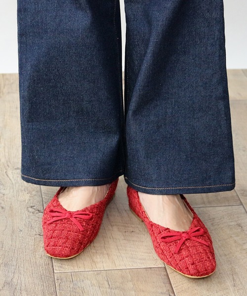 Fin（フィン）の「スクエアトゥツイードバレエシューズ【低反発スポンジ入り】（バレエシューズ・レディース・レッド/ブラック/ベージュ・22.5cm/24.5cm/24cm/23.5cm/23cm）」の15枚目の写真