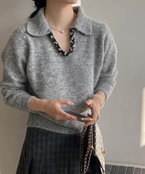 Diosfront(ディオスフロント)の「襟付きキーネックニットプルオーバー(ニット/セーター・レディース・パープル/グレー/レッド・FREE)」の5枚目の写真