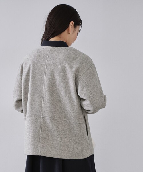 OPAQUE.CLIP（オペークドットクリップ）の「ウールライクメルトン ノーカラーコート【洗濯機OK】（ノーカラーコート・レディース・グレー/ブラック/ライトベージュ/ブラウン系その他5・36/38/40/42）」の9枚目の写真