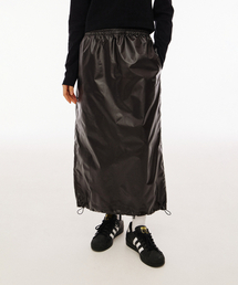 1993STUDIO（1993スタジオ）の「グロッシーストリングロングスカート_ブラック（スカート）」