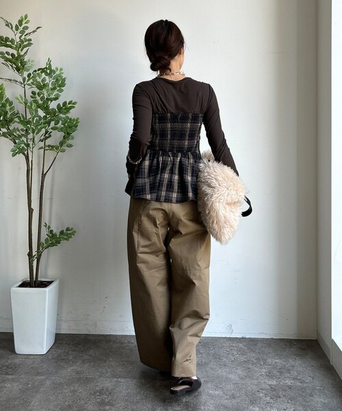 DouDou（ドゥドゥ）の「起毛チェックビスチェ（その他トップス・レディース・ブラック/キャメル・FREE）」の7枚目の写真