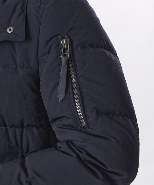 EPOCA UOMO（エポカウォモ）の「タスランナイロンダウンブルゾン（ダウンジャケット/コート・メンズ・ネイビー/ブラック・46/48）」の14枚目の写真
