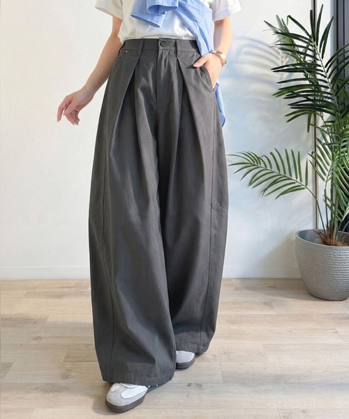 classicalelf(クラシカルエルフ)の「旬なワイドシルエットが目を惹く1着♪タックバレルレッグパンツ(その他パンツ・レディース・アイボリー/チャコール/ブラック・SMALL/MEDIUM/LARGE/X-LARGE)」の21枚目の写真