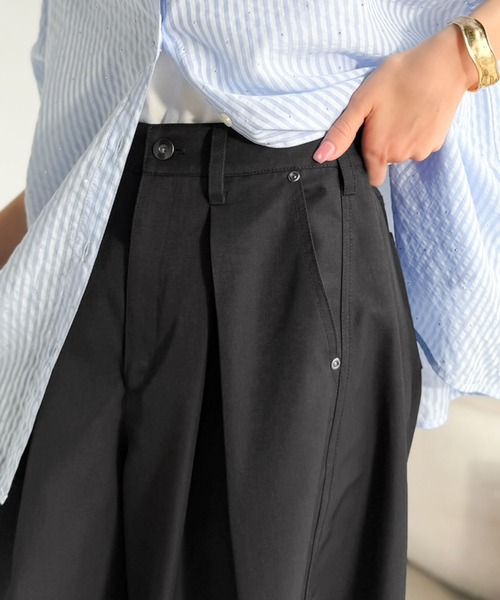 classicalelf(クラシカルエルフ)の「旬なワイドシルエットが目を惹く1着♪タックバレルレッグパンツ(その他パンツ・レディース・アイボリー/チャコール/ブラック・SMALL/MEDIUM/LARGE/X-LARGE)」の19枚目の写真