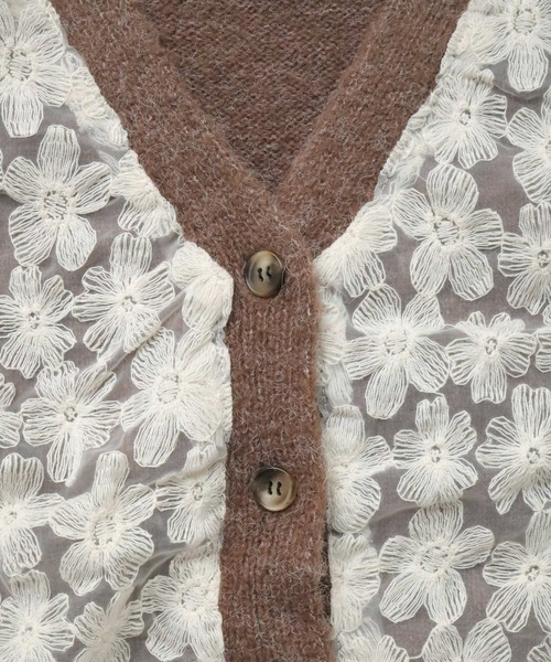 Crisp(クリスプ)の「フラワーレースニットカーディガン(カーディガン/ボレロ・レディース・ブラウン/グレー・FREE)」の9枚目の写真