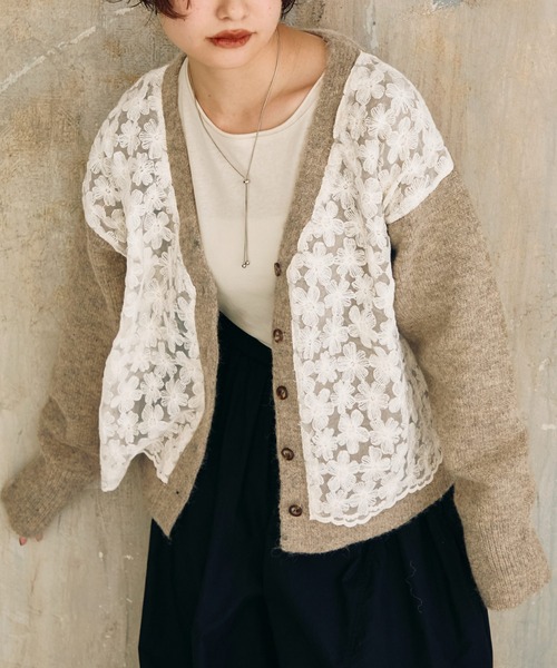 Crisp(クリスプ)の「フラワーレースニットカーディガン(カーディガン/ボレロ・レディース・ブラウン/グレー・FREE)」の21枚目の写真