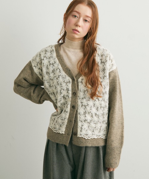 Crisp（クリスプ）の「フラワーレースニットカーディガン（カーディガン/ボレロ・レディース・グレー/ブラウン・FREE）」の9枚目の写真