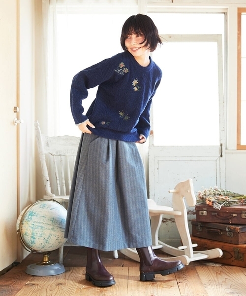 Jocomomola(ホコモモラ)の「Calle de Bordadores フラワーモチーフニットプルオーバー(ニット/セーター・レディース・ネイビー/アイボリー・40)」の20枚目の写真