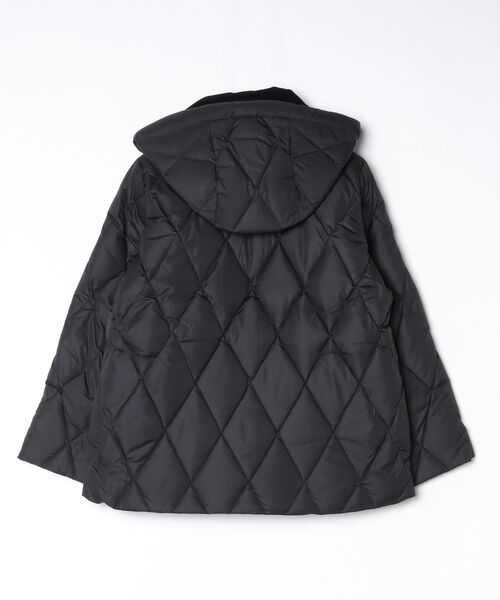 Barbour（バブアー）の「Yasminキルティング ダウン ジャケット（レディース）（ダウンジャケット/コート・レディース・ベージュ/ブラック・8/10）」の18枚目の写真
