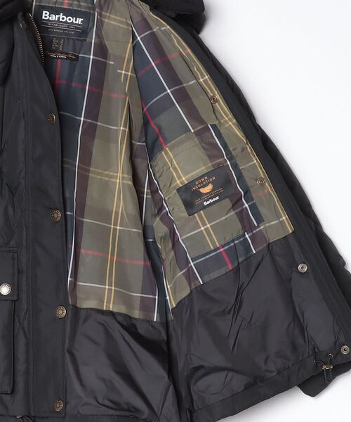 Barbour（バブアー）の「Yasminキルティング ダウン ジャケット（レディース）（ダウンジャケット/コート・レディース・ベージュ/ブラック・8/10）」の19枚目の写真