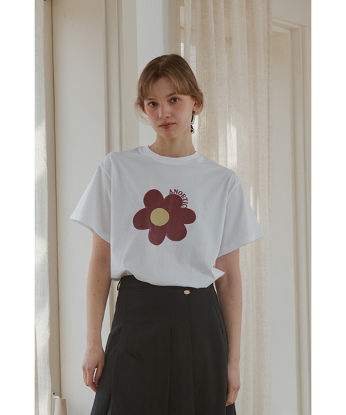 ANOETIC(アノエティック)の「ANC FLOWER PIECE T-SHIRT_WHITE(Tシャツ/カットソー・レディース・ホワイト・FREE)」の3枚目の写真