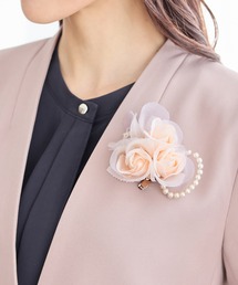 Honeys（ハニーズ）の「３連花コサージュ（ブローチ/コサージュ）」