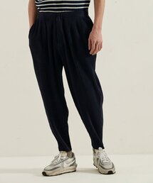 MONPLISSE（モンプリセー）の「[ブランド名] メンズ プリーツストレートフィットパンツ [ネイビー]（その他パンツ）」