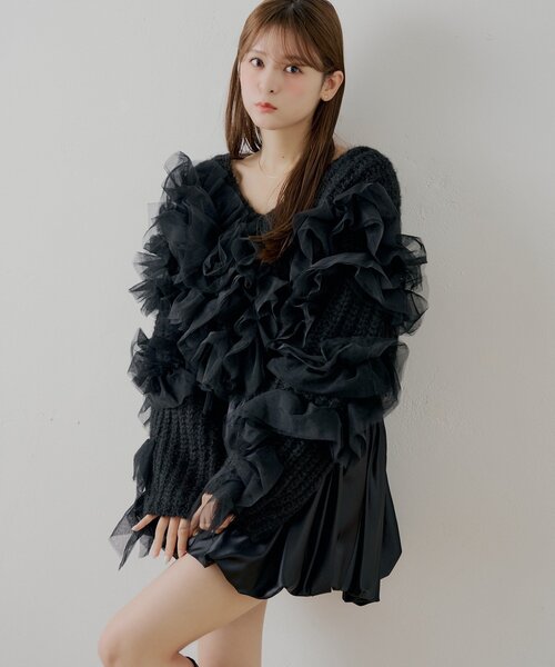 Chico（チコ）の「【SALON by Chico】ランダムチュールドッキングニット（ニット/セーター・レディース・ピンク/ブラック/アイボリー/グレー・FREE）」の3枚目の写真