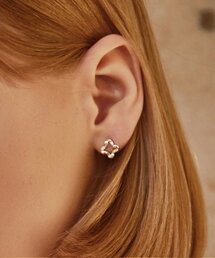 CHARMY（チャミ）の「シルバー925クローバーイヤリング（ピアス（両耳用））」