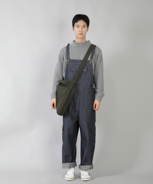 SAINTCREW(セントクルー)の「ラウンドボリュームペンタゴンポケットクロスバッグ RVP-150 カーキ(メッセンジャーバッグ・メンズ・その他・フリー)」の4枚目の写真