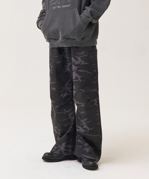 AKECII(アケシ)の「レニンカーブドスウェットパンツ_カモ(スウェットパンツ・メンズ・その他・MEDIUM/LARGE)」の3枚目の写真