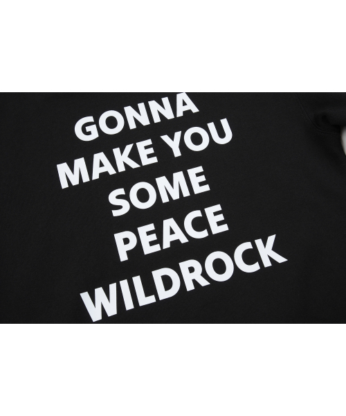 WILDROCK(ワイルドロック)の「レタリングクロップスウェット_ブラック(スウェット・レディース・その他・FREE)」の2枚目の写真