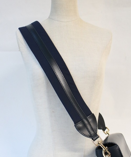 Scrap Book（スクラップブック）の「【atneK】glass tate tote / ガラスタテトート（中綿ショルダーベルト セット）（トートバッグ・レディース・ネイビー・FREE）」の13枚目の写真