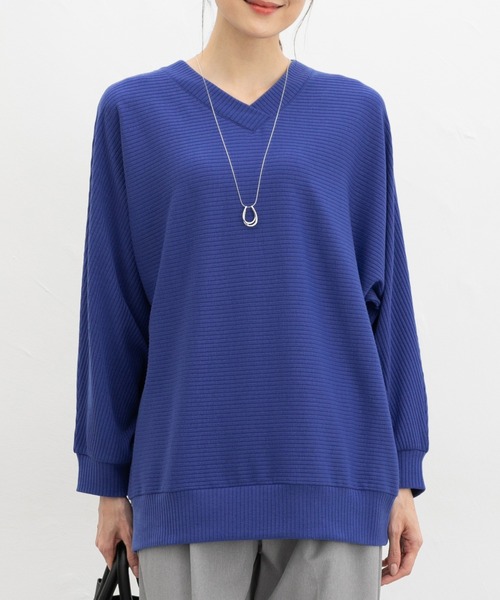 Honeys(ハニーズ)の「アクセ付ドルマントップス(Tシャツ/カットソー・レディース・グリーン/ブルー/ブラック/アイボリー/ベージュ・LL/L/M)」の5枚目の写真