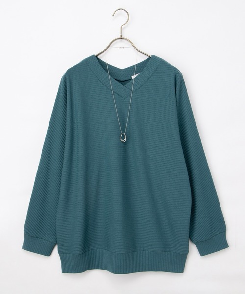 Honeys(ハニーズ)の「アクセ付ドルマントップス(Tシャツ/カットソー・レディース・グリーン/ブルー/ブラック/アイボリー/ベージュ・LL/L/M)」の12枚目の写真