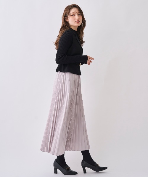 SWINGLE(スウィングル)の「ジレ&プリーツスカートセット(ワンピース・レディース・ベージュ/ライトグレー/ブラック・FREE)」の10枚目の写真