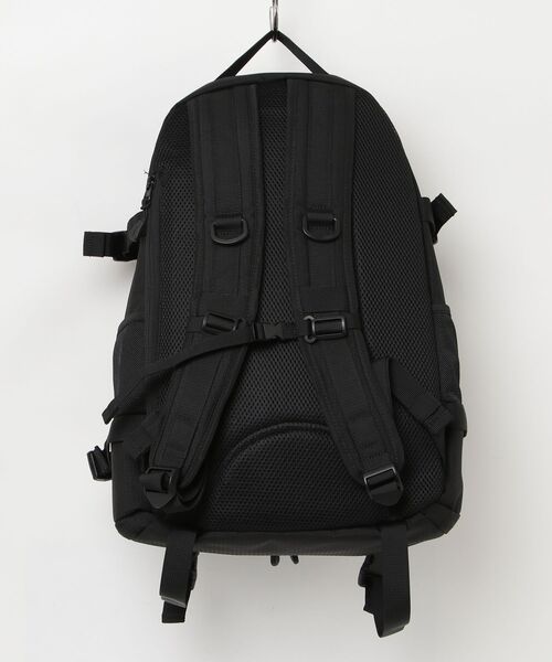 X-girl（エックスガール）の「FACE LABEL ADVENTURE BACKPACK（バックパック/リュック・レディース・グレー/ブラック・ONE SIZE）」の20枚目の写真