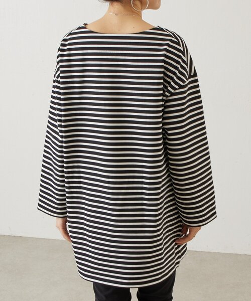 BEARDSLEY（ビアズリー）の「イニシャル入りボーダーチュニック（Tシャツ/カットソー・レディース・ネイビー/ブラック・FREE）」の6枚目の写真