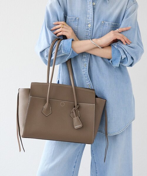 RIVE DROITE（リヴドロワ）の「予約【実用性抜群】フラップポケットトートバッグ（トートバッグ・レディース・ブラウン/ブラック・FREE）」の11枚目の写真