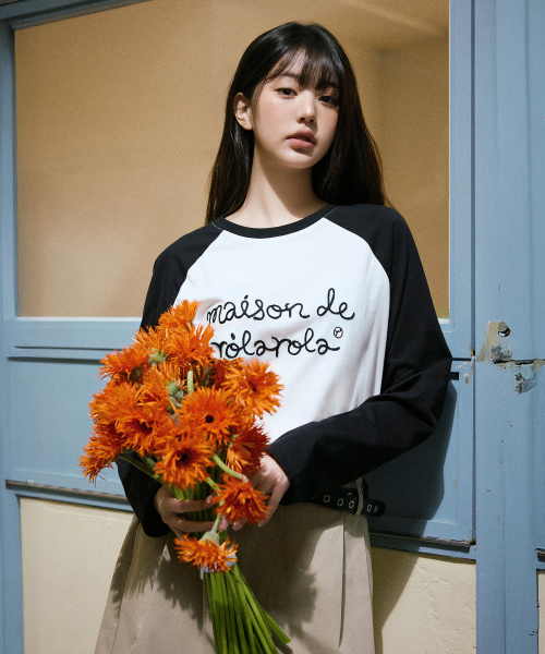 ROLAROLA(ロラロラ)の「MAISON DE ROLA RAGLAN T-SHIRT WH+BK(Tシャツ/カットソー・レディース・その他・FREE)」の1枚目の写真