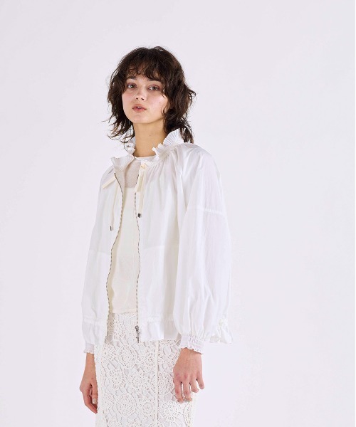 Marilyn Moon(マリリンムーン)の「pleats sheer dolman blouson(ブルゾン・レディース・ホワイト/ベージュ/ミント/ブラック・FREE)」の7枚目の写真