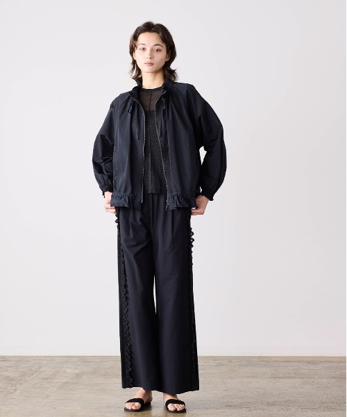 Marilyn Moon(マリリンムーン)の「pleats sheer dolman blouson(ブルゾン・レディース・ホワイト/ベージュ/ミント/ブラック・FREE)」の12枚目の写真