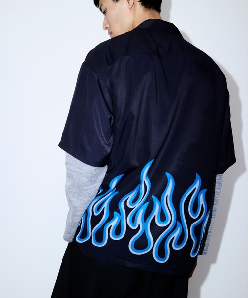 BEAMS（ビームス）の「ファイヤーパターン オープンカラーシャツ（シャツ/ブラウス・メンズ・ブルー系その他/レッド系その他・XL/L/M/S）」の2枚目の写真