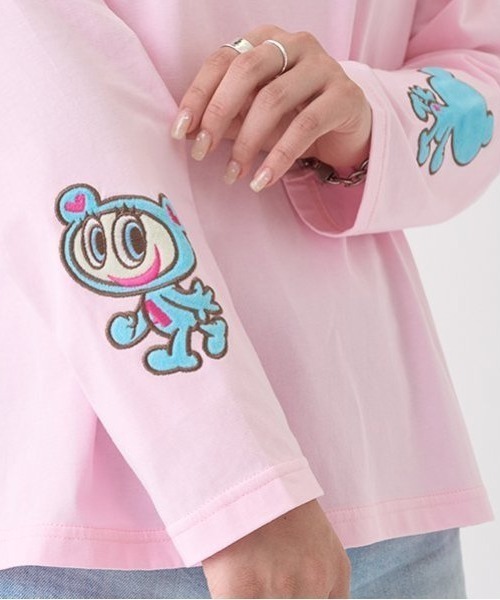 ナルミヤキャラクターズ（ナルミヤキャラクターズ）の「ナカムラくん 袖アップリケTシャツ（Tシャツ/カットソー・レディース・ホワイト/ピンク・F）」の15枚目の写真