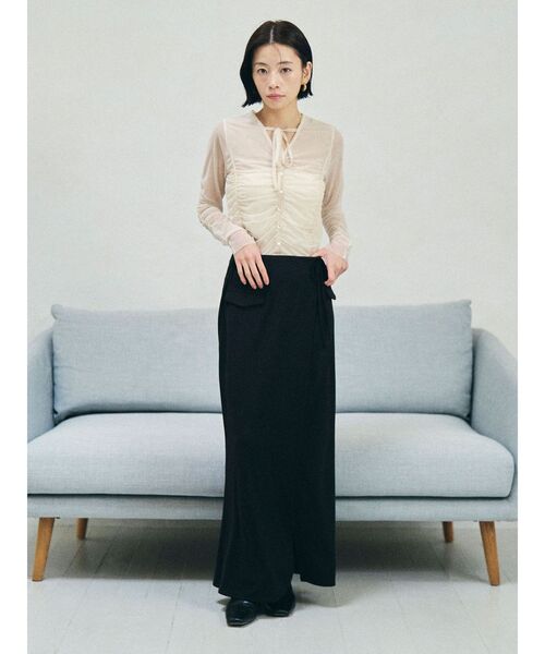 LAGUNAMOON（ラグナムーン）の「デザインポケットラップカットスカート（スカート・レディース・ブラック/アイボリー/ベージュ・MEDIUM/SMALL）」の7枚目の写真