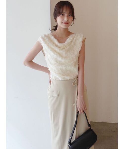 LAGUNAMOON（ラグナムーン）の「デザインポケットラップカットスカート（スカート・レディース・ブラック/アイボリー/ベージュ・MEDIUM/SMALL）」の13枚目の写真