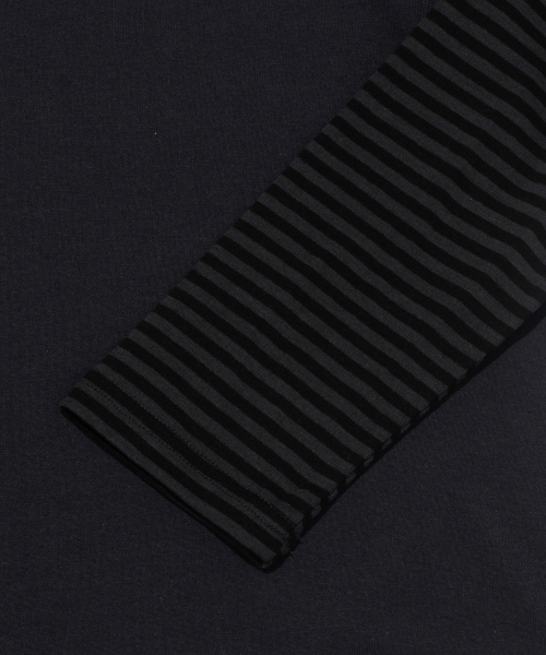CARGOBROS FOR WOMAN(カーゴブロスフォーウィメン)の「ストライプレイヤード長袖Tシャツ(チャコール)(Tシャツ/カットソー・レディース・その他・FREE)」の5枚目の写真